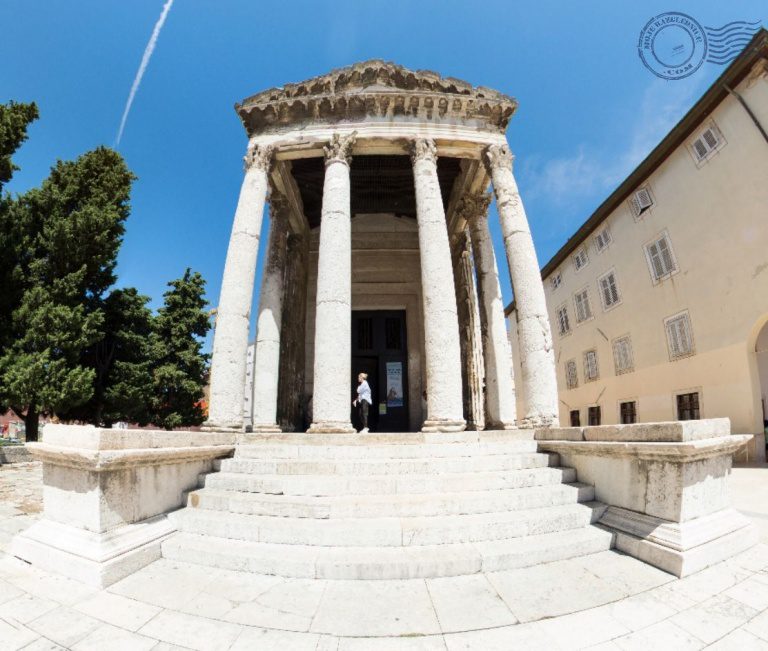 Pula Razglednice Pula, grad vila - Hrvatska 360° ~ Moje Razglednice